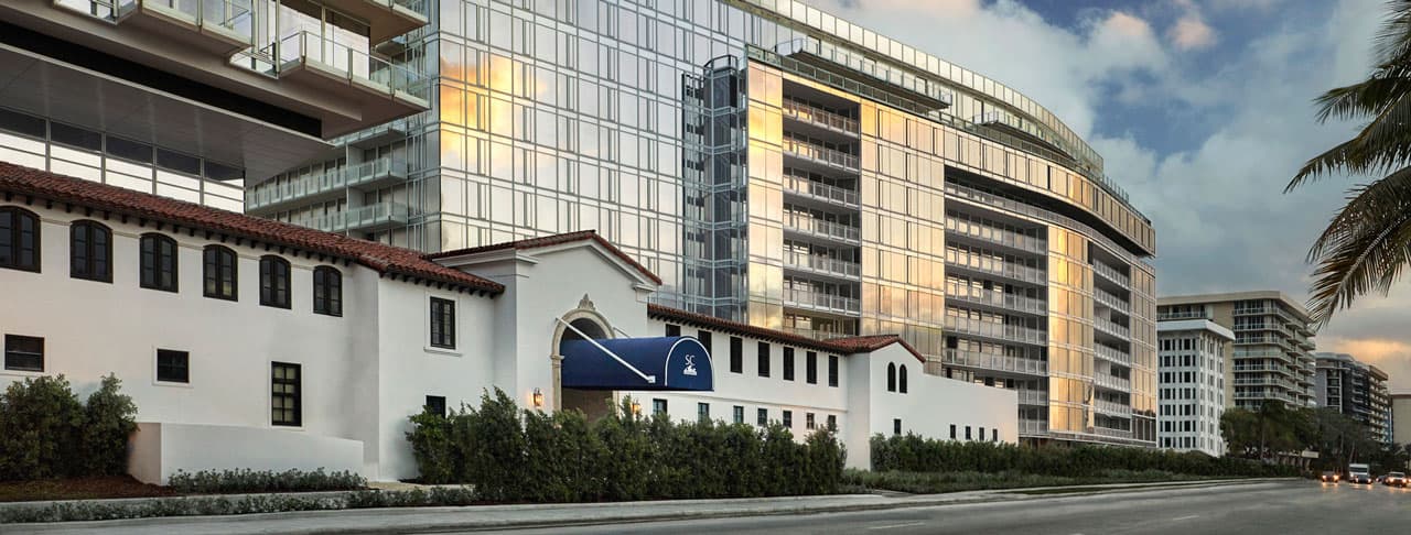 Surf Club Four Seasons hero